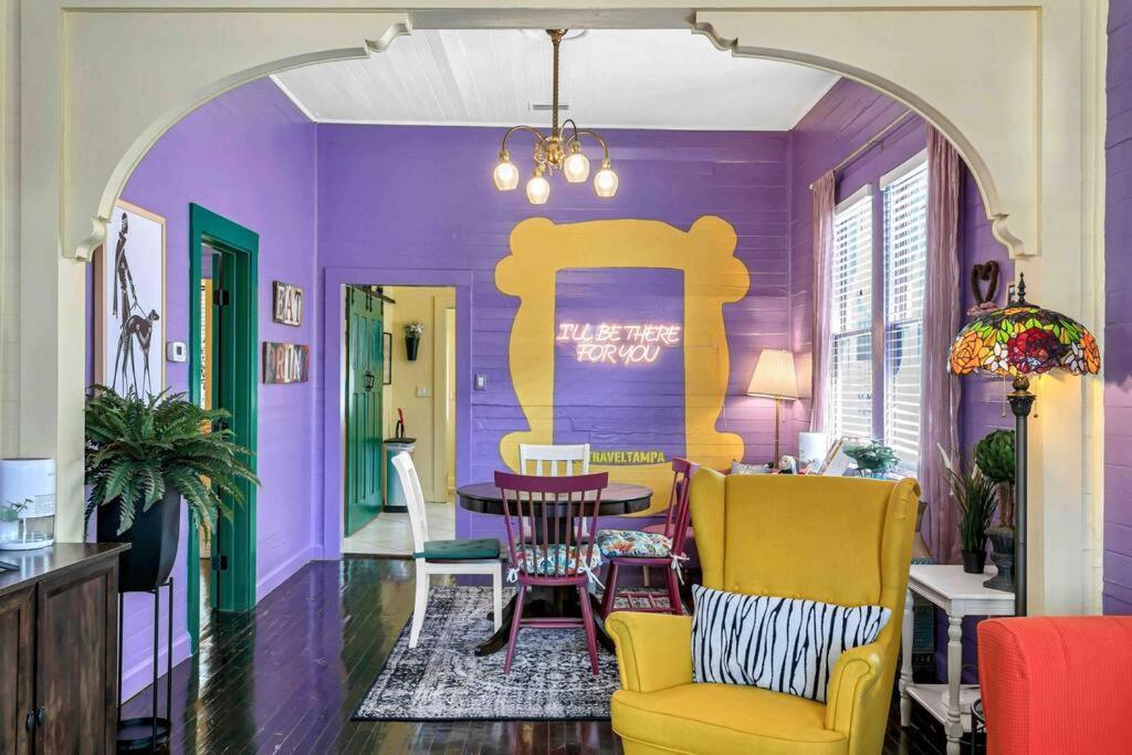 Friends Airbnb Themed 2Bed 2Bath Walkable To All Of Ybor Tampa Exterior foto